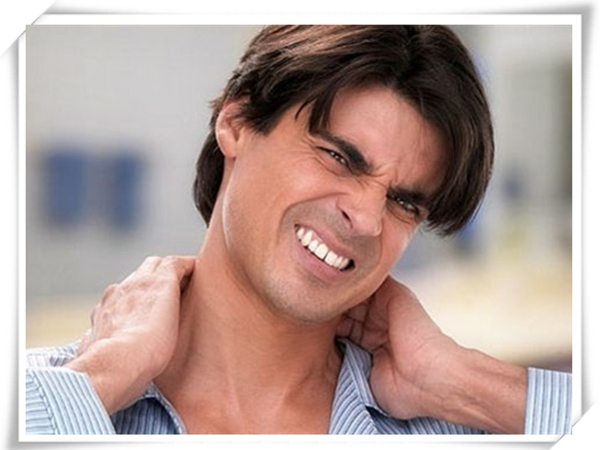 老倪膏药：肩膀每天都是一个劲儿的酸疼该咋办？严重吗？
